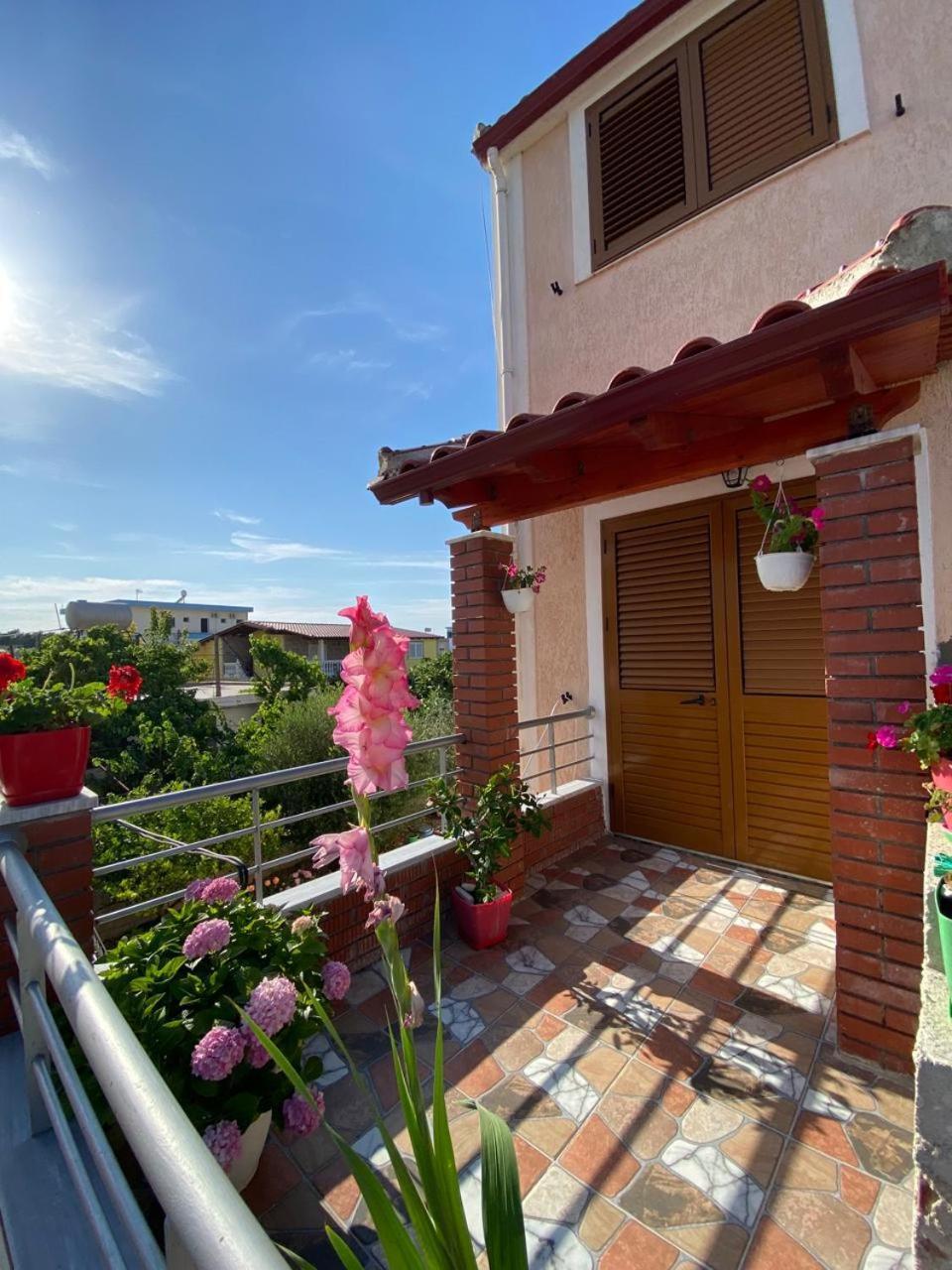 Arlind'S Apartaments Vlorë Exterior foto